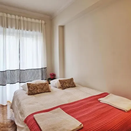Apolonia 30 Guests - Lisbonbreaks Διαμέρισμα